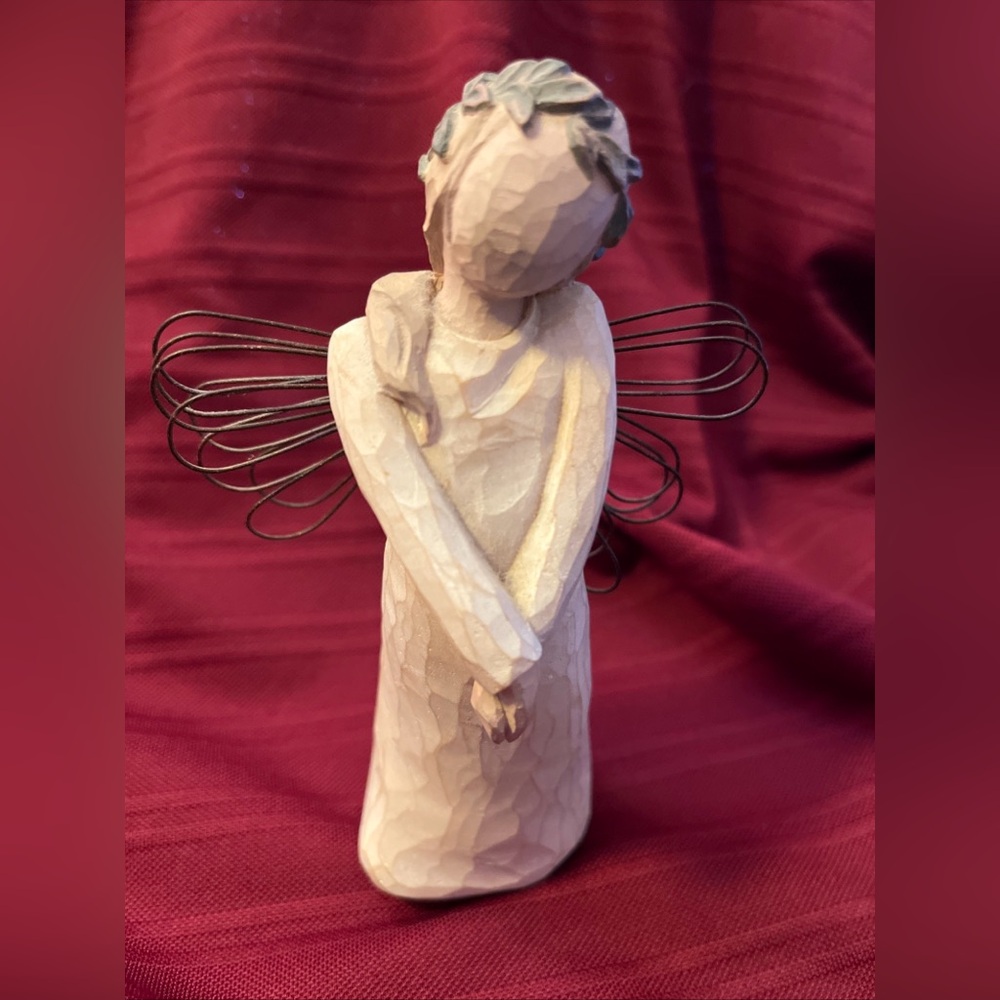 2003 Demdaco WILLOW TREE Susan Lordi Angel Figurine CELEBRATE